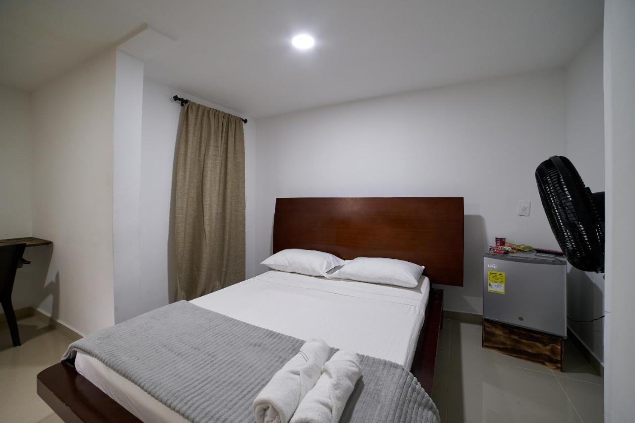 Farum Hotel 메딜린 외부 사진