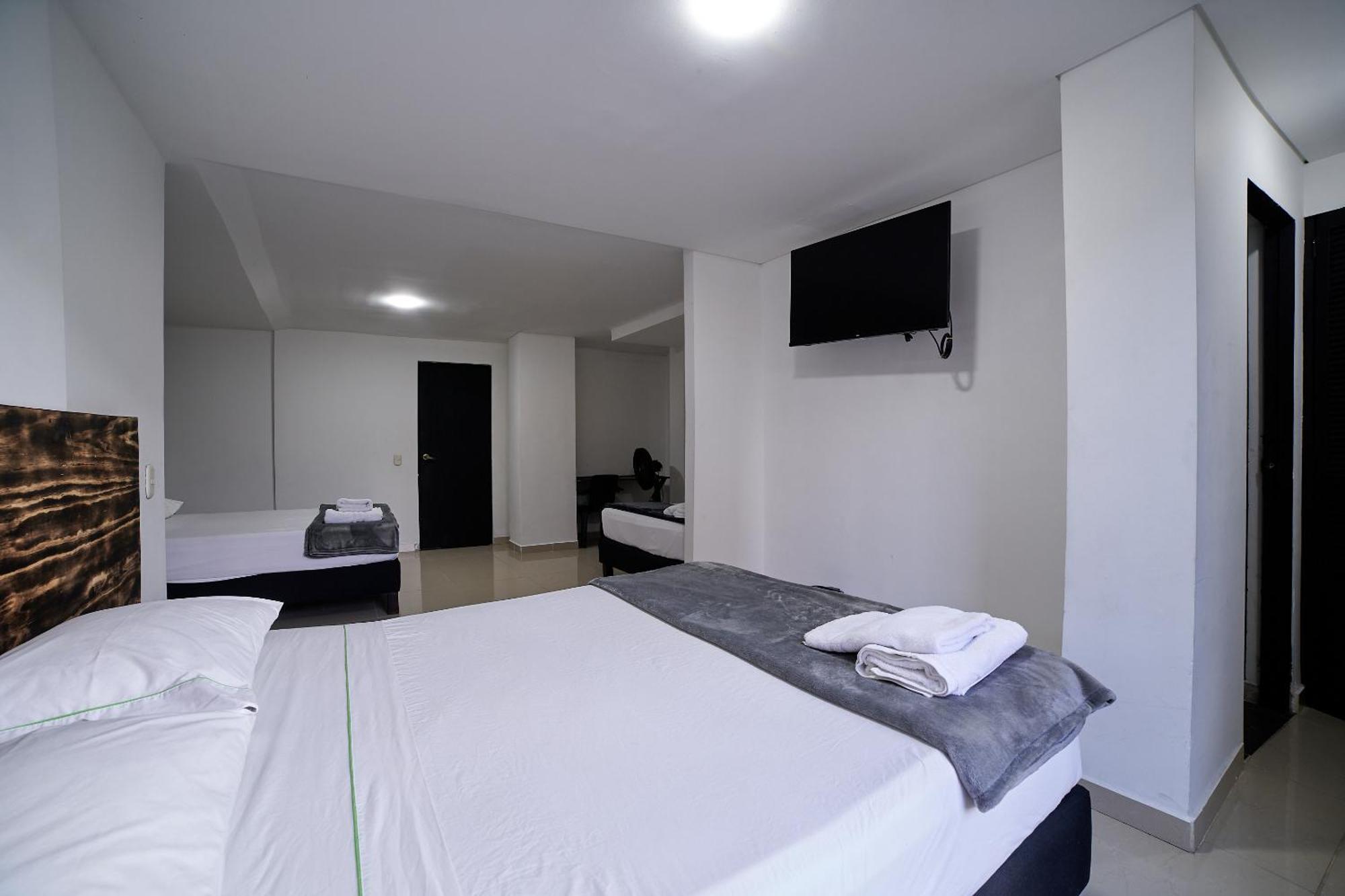 Farum Hotel 메딜린 외부 사진